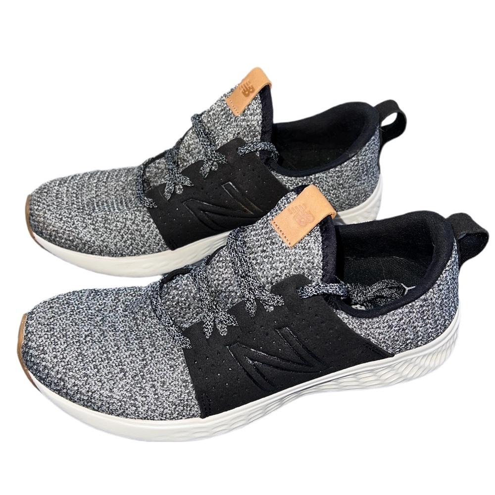New Balance Fresh Foam Gray Black Knit Sneakers Women’s 7.5 Excellent Condition